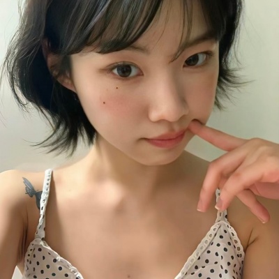 2026最新款个性小众ins风女头