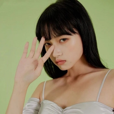 ins个性气质女生头像