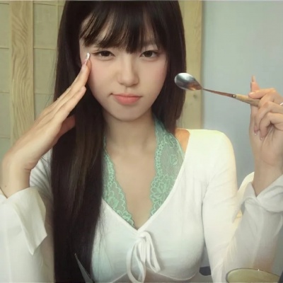 2026热门唯美纯欲女头