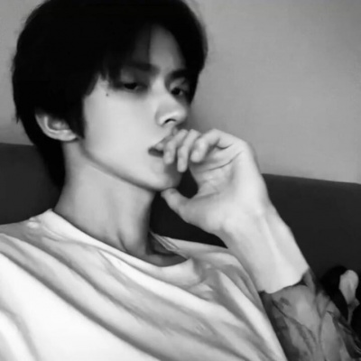 小众个性ins男头像