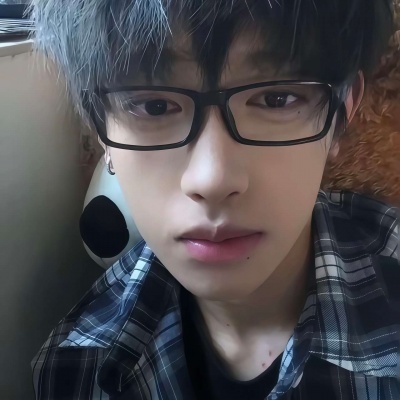 2026热门帅气个性男生头像