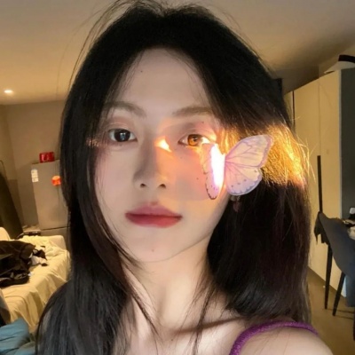 女生高级感十足小众耐看头像