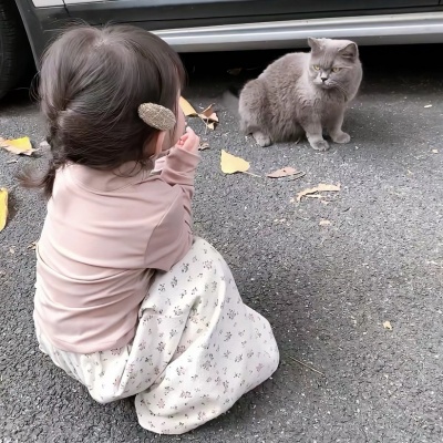 萌娃可爱搞怪小女生头像