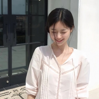冷门却耐看的小众女生头像