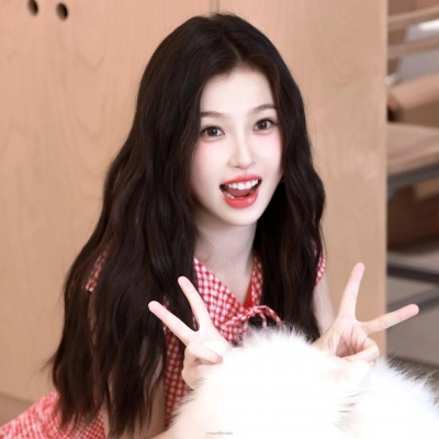 2026新款ins气质个性女生头像