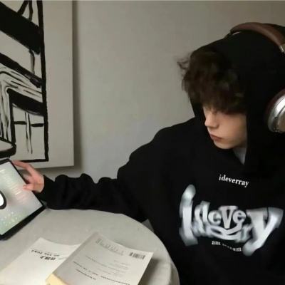 2026热门个性青春男生头像