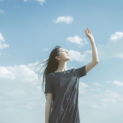 女生伤感意境高清无水印头像