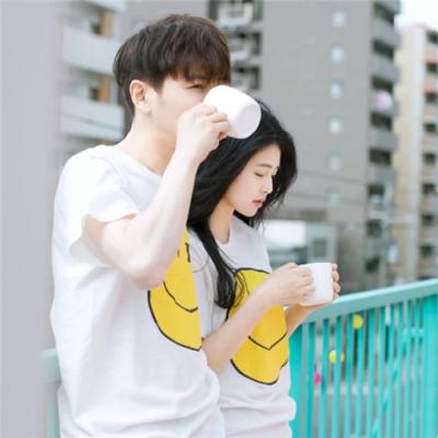 微信浪漫甜蜜一对两张情头