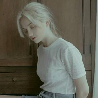 欧美女生微信个性头像