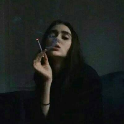 欧美女生高冷霸气头像