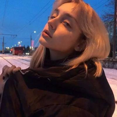 欧美女生微信个性头像
