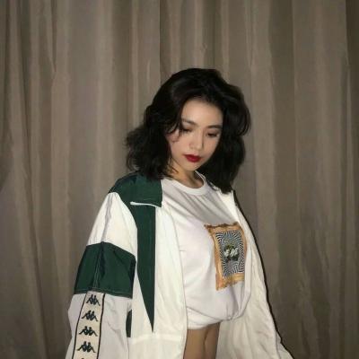 个性不张扬女生简单头像