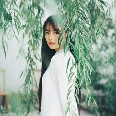 女生简单气质清新文艺森系头像