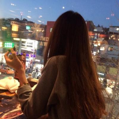 女生背影头像唯美意境