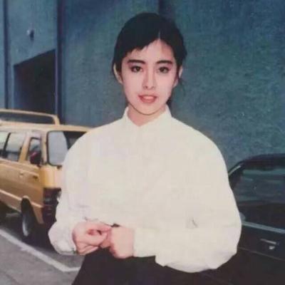 真人时尚可爱女生微信头像