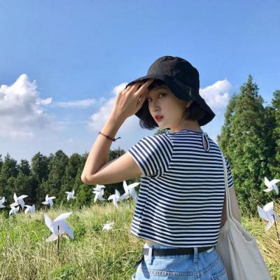 清新漂亮短发气质微信头像女