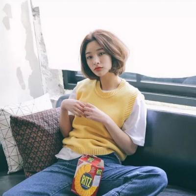 清新漂亮短发气质微信头像女