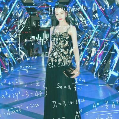 迪丽热巴公式微信头像