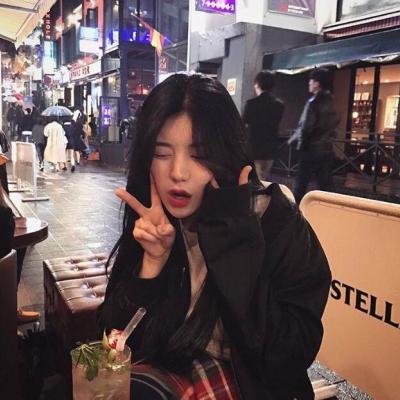 颓废伤感丧系高级感头像女