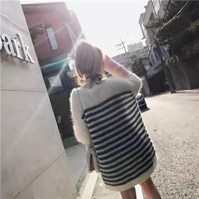 漂亮女生青春时尚微信背影头像