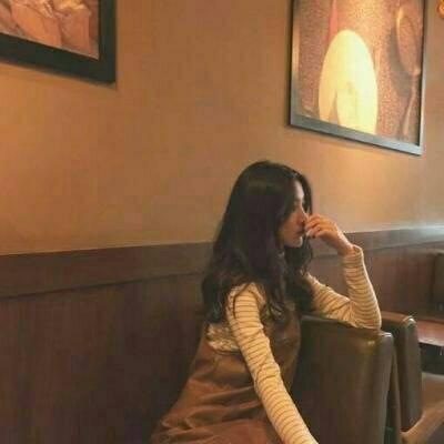 气质与颜值并存女生微信头像