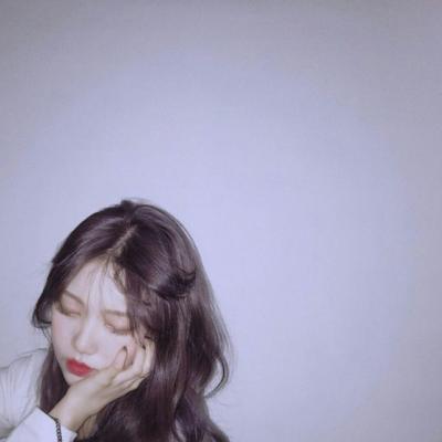 微信女生简单真人高清头像