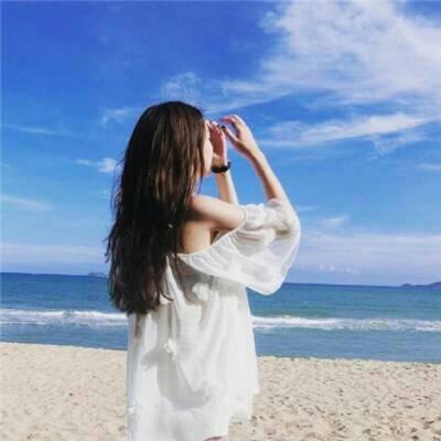 女生头像背影唯美海边意境图片
