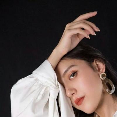 女生精选微信头像大图