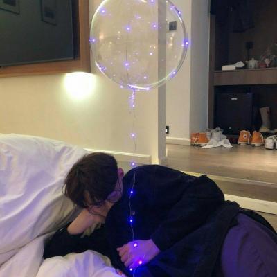 单人情侣微信头像一人一张一男一女
