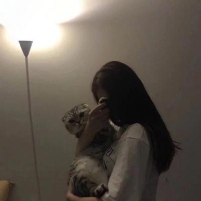 女生伤感意境高清无水印头像