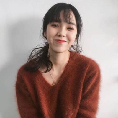 真人小姐姐自拍女生头像