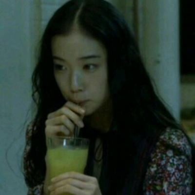个性不张扬女生简单头像