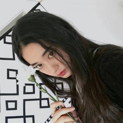 真人时尚可爱女生微信头像