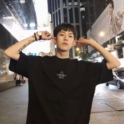 帅到没朋友的高冷男神专属头像