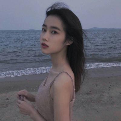 真人时尚可爱女生微信头像