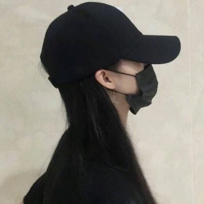 女生高清好看的穿戴带帽子头像