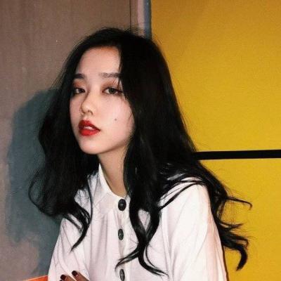 女大学生微信头像