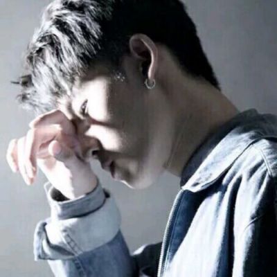 微信阳光少年帅气高清男生头像