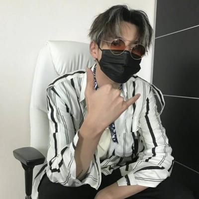 高冷帅气微信男头