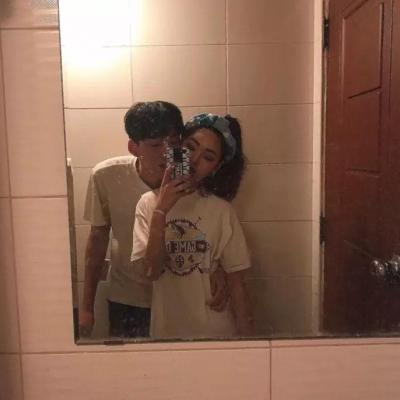 情侣双人亲密无间真人头像