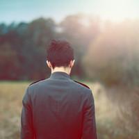 微信男生伤感帅气背影头像