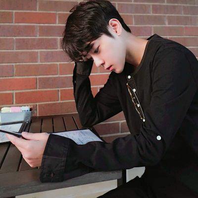 微信霸气超拽真人男生头像