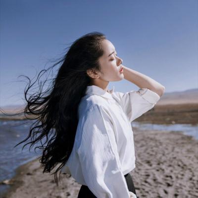 微信清新唯美长发女生头像
