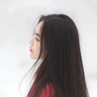 微信女生唯美淡雅忧伤侧脸高清头像
