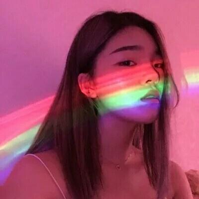 女生气质唯美时尚高清头像