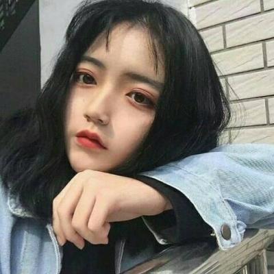 女大学生微信头像