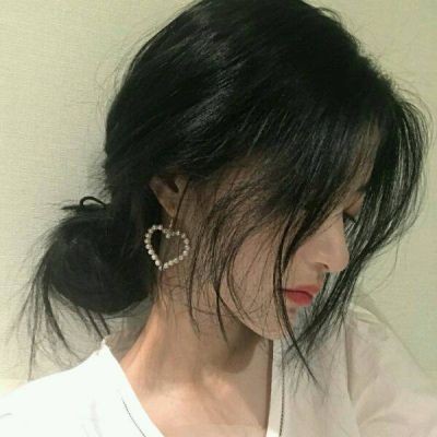 女神高冷气质成熟头像