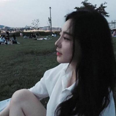 女大学生微信头像