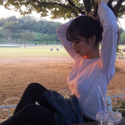 女大学生微信头像