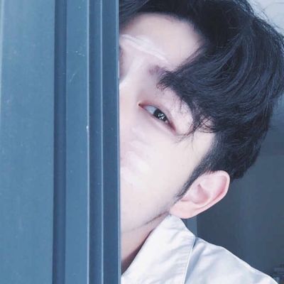 微信阳光少年帅气高清男生头像